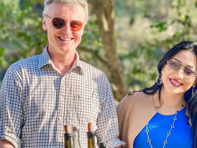Anthony Eastwood on a Priorat wine tour with a client